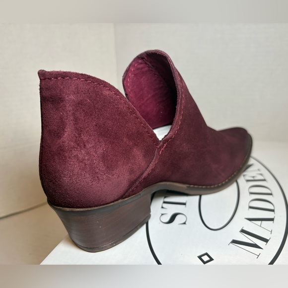 Steve Madden Austin Maroon Suede Leather Ankle Boots - Picture 4 of 11